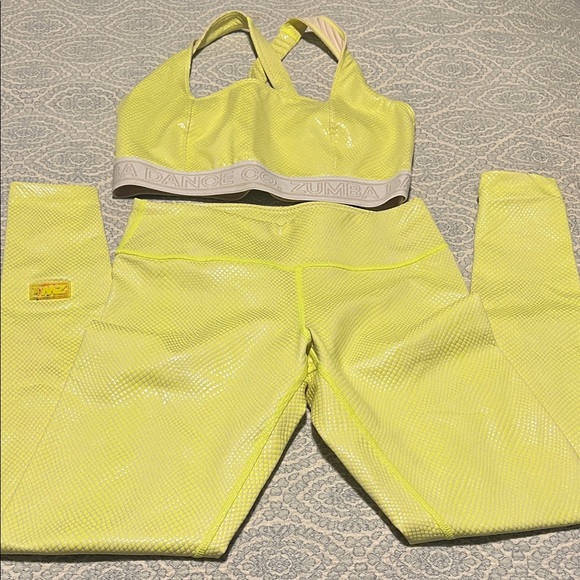 Zumba Fitness Other - Zumba Fitness Bright Yellow Workout Ensemble